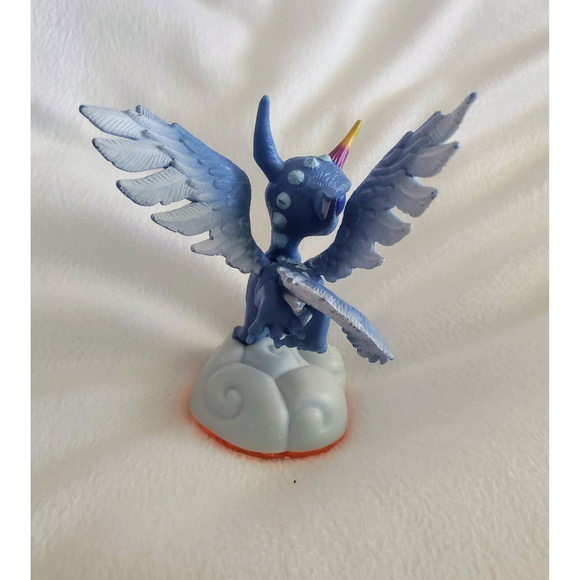 Activision Skylanders Polar Whirlwind Giants Video Game Action Figure 84510888 - Picture 2 of 5